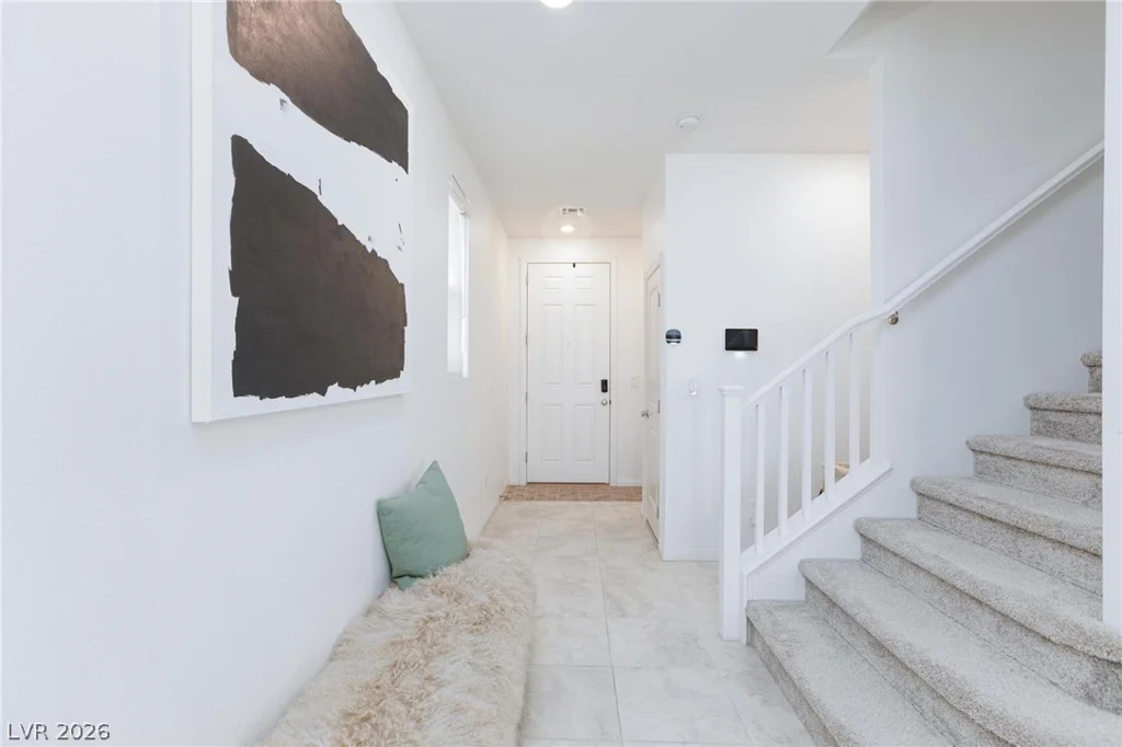 10144 Kings Amethyst, Las Vegas, NV 89141