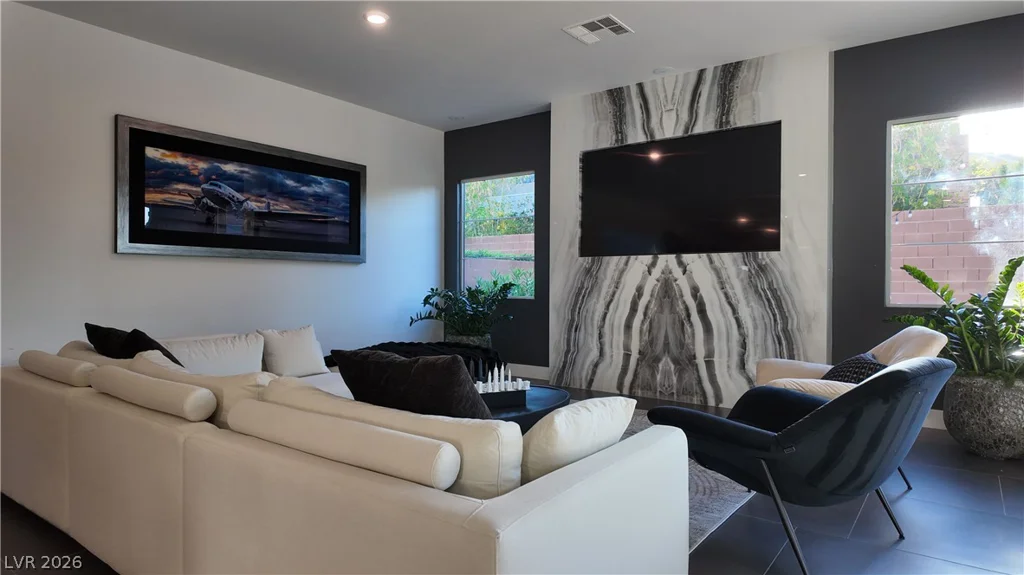 6135 Amber View, Las Vegas, NV 89135