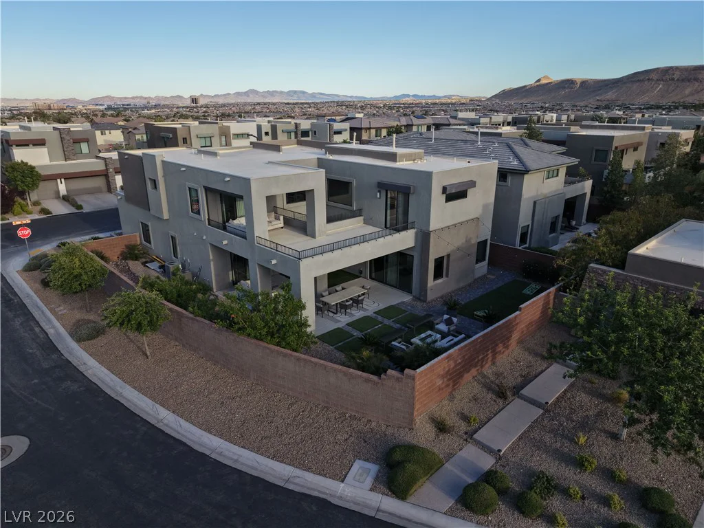 6135 Amber View, Las Vegas, NV 89135
