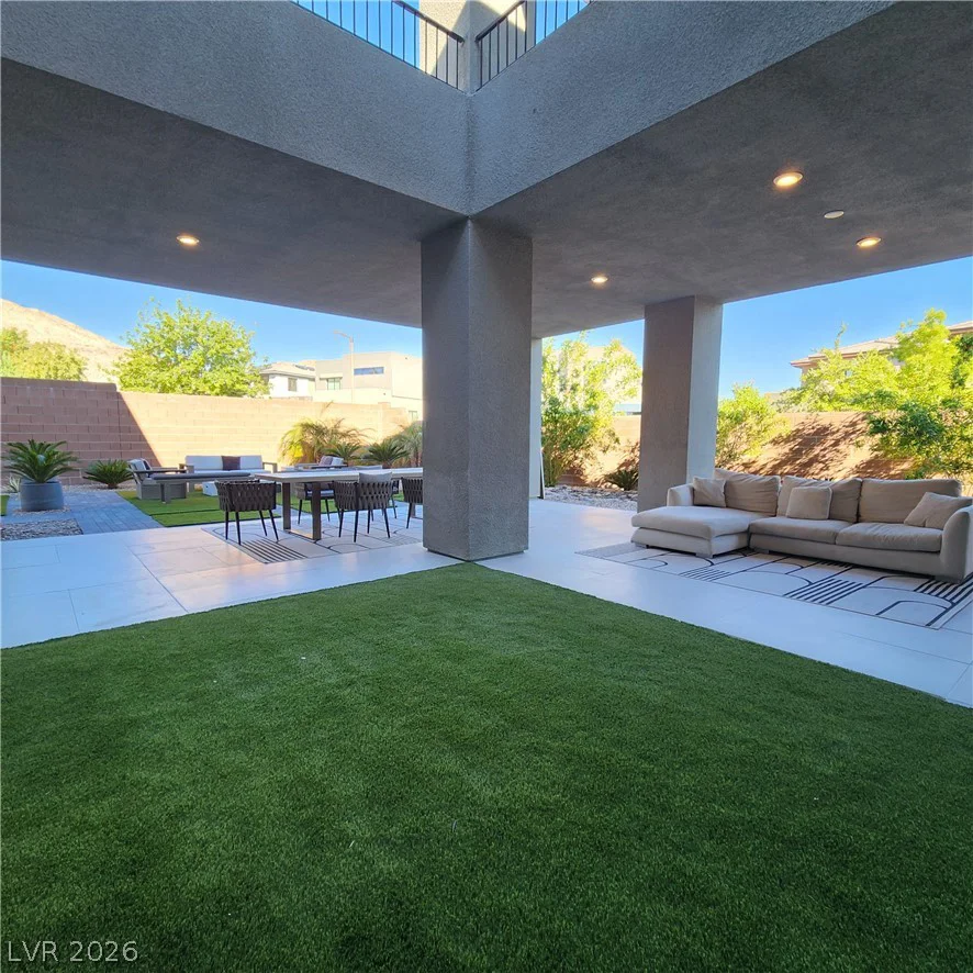 6135 Amber View, Las Vegas, NV 89135