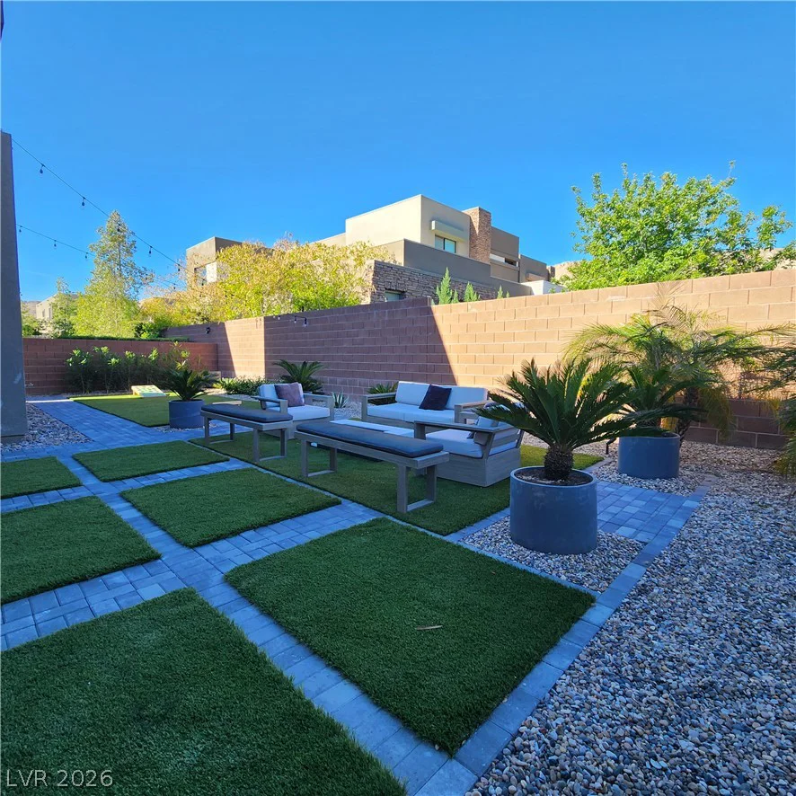 6135 Amber View, Las Vegas, NV 89135