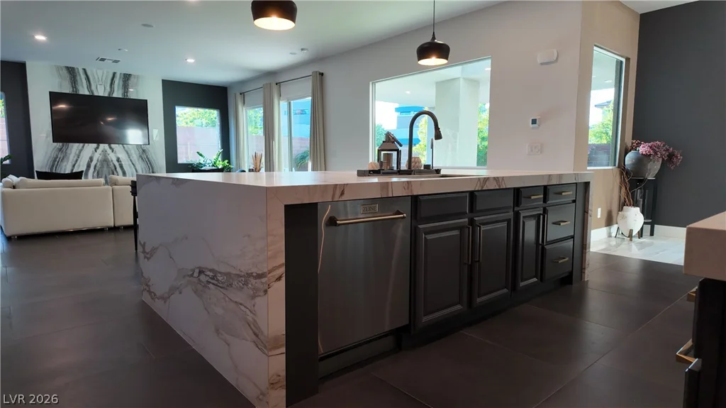 6135 Amber View, Las Vegas, NV 89135