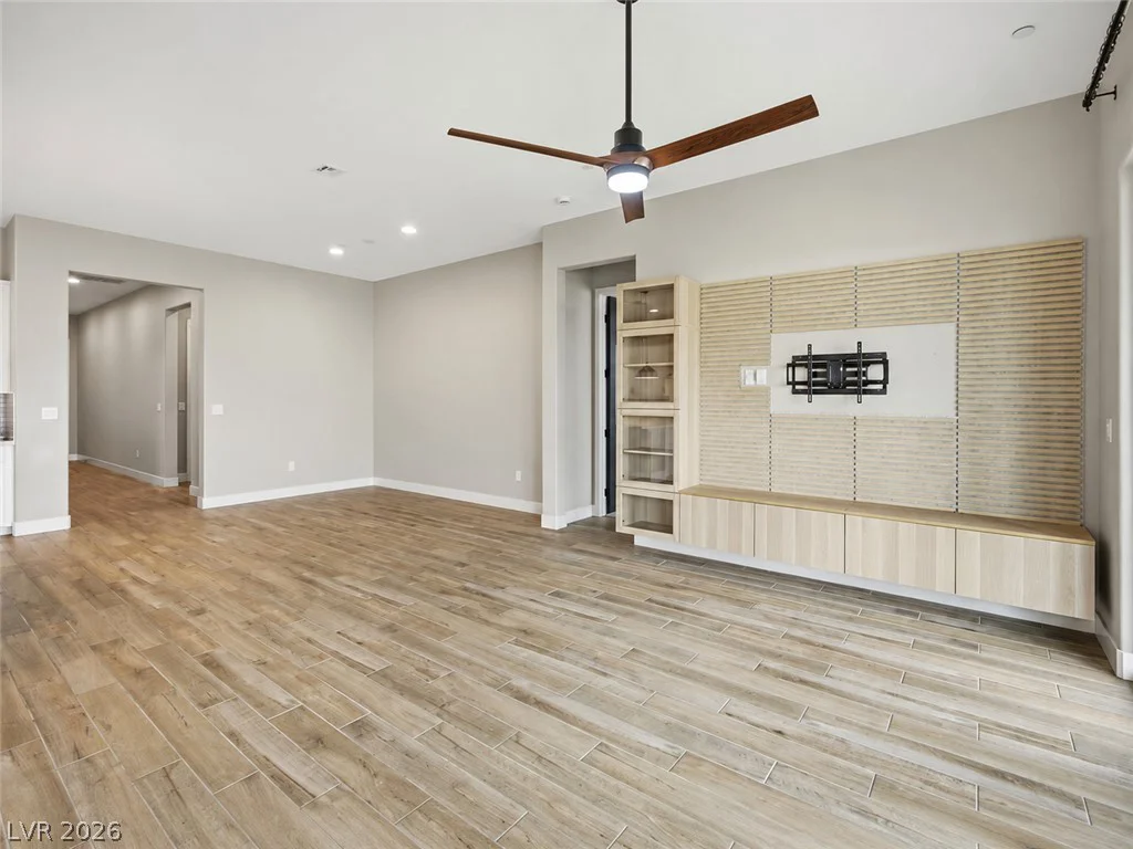 6452 Peace Dove, Las Vegas, NV 89130
