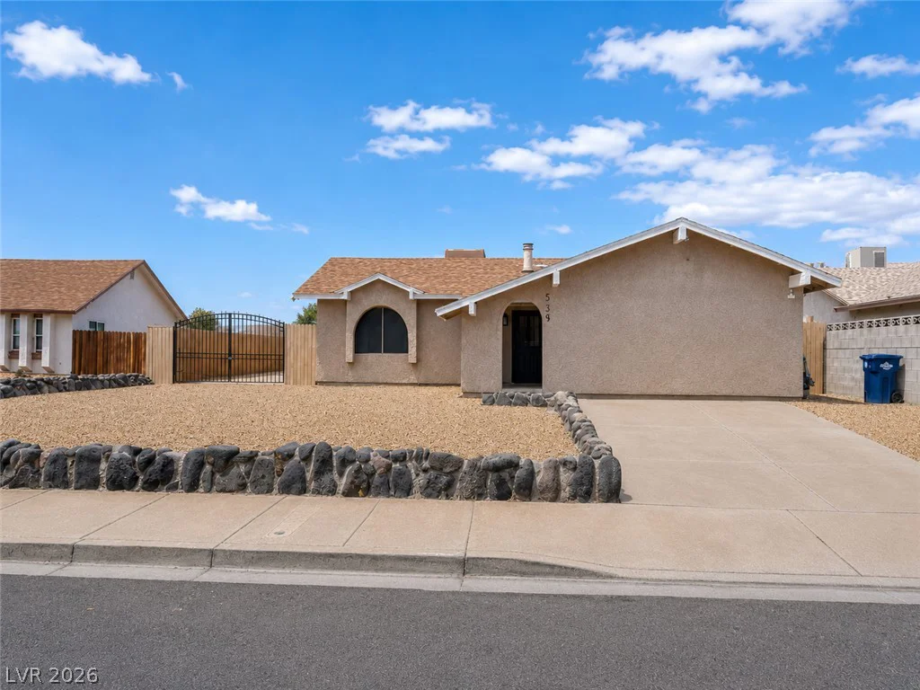 525 Zuber, Henderson, NV 89011
