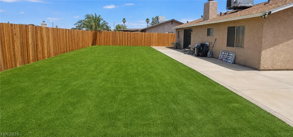 525 Zuber, Henderson, NV 89011