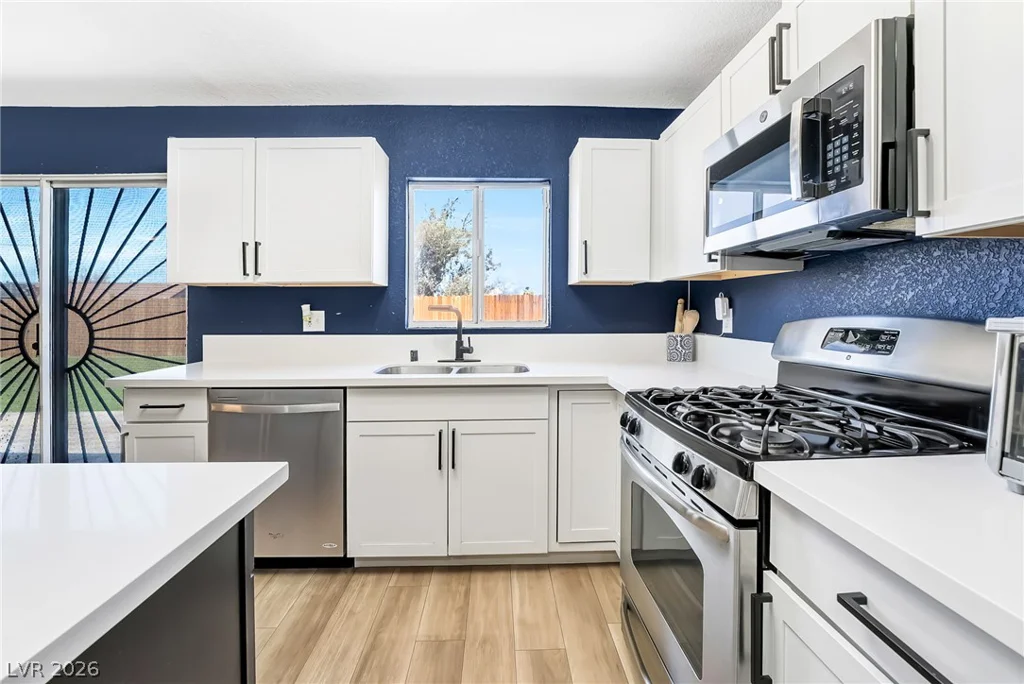 525 Zuber, Henderson, NV 89011
