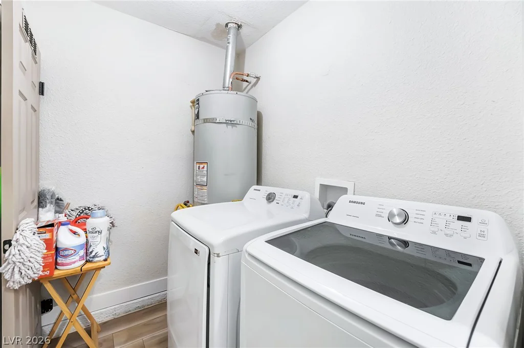525 Zuber, Henderson, NV 89011