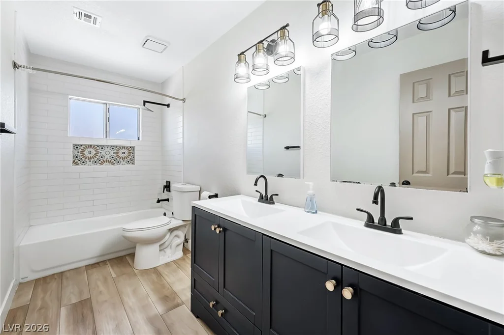 525 Zuber, Henderson, NV 89011