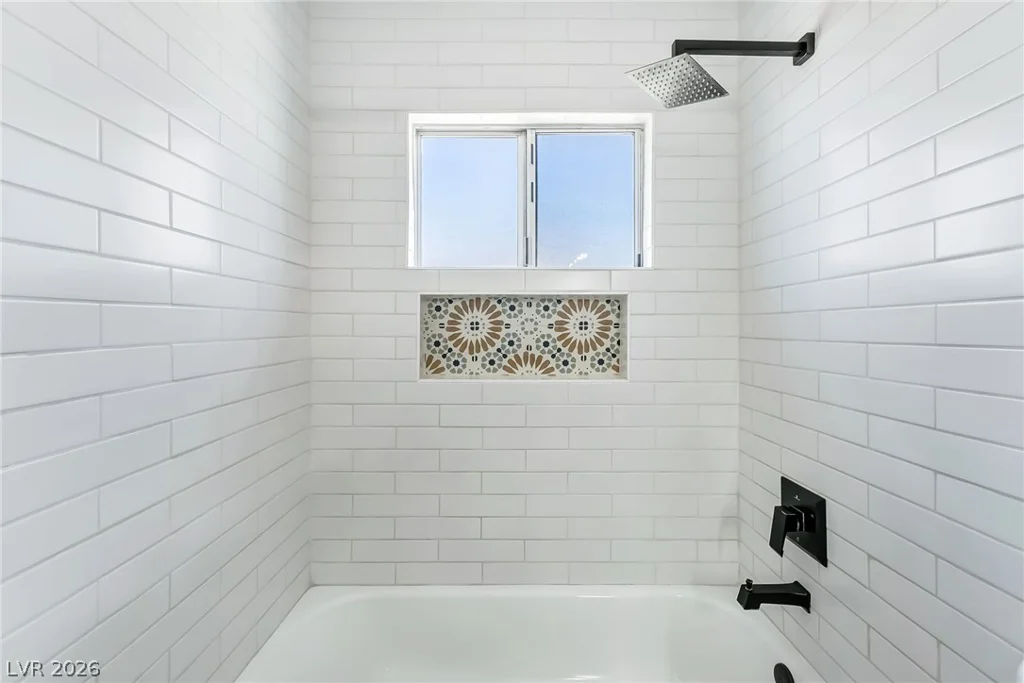 525 Zuber, Henderson, NV 89011
