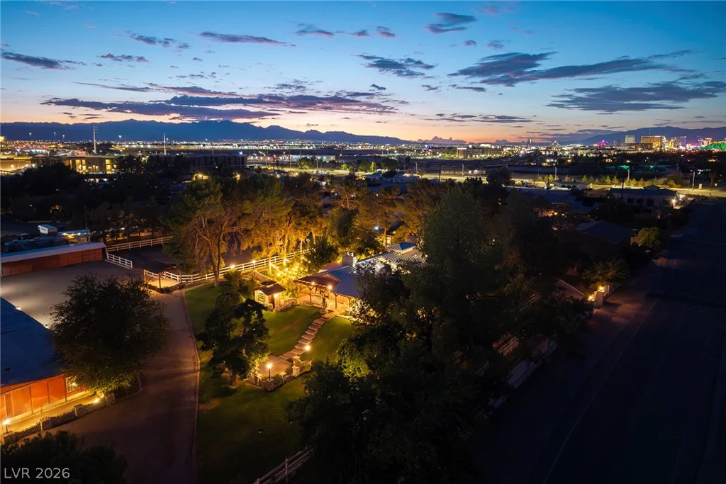 8213 Rancho Destino, Las Vegas, NV 89123