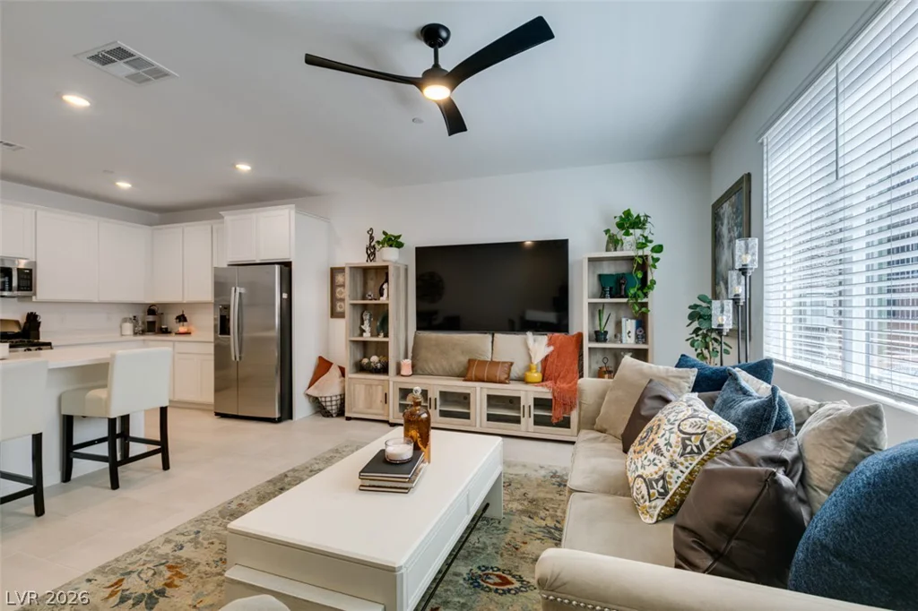 1535 Maria Crossing, Henderson, NV 89002