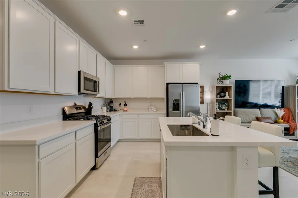1535 Maria Crossing, Henderson, NV 89002