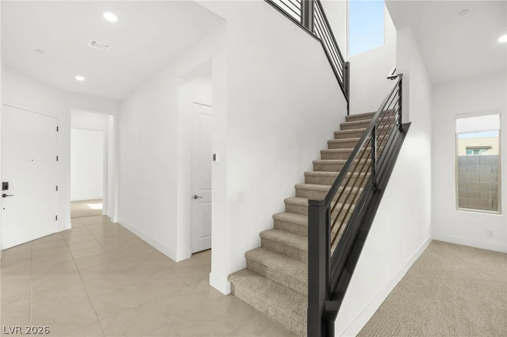 5022 Slatestone, Las Vegas, NV 89135