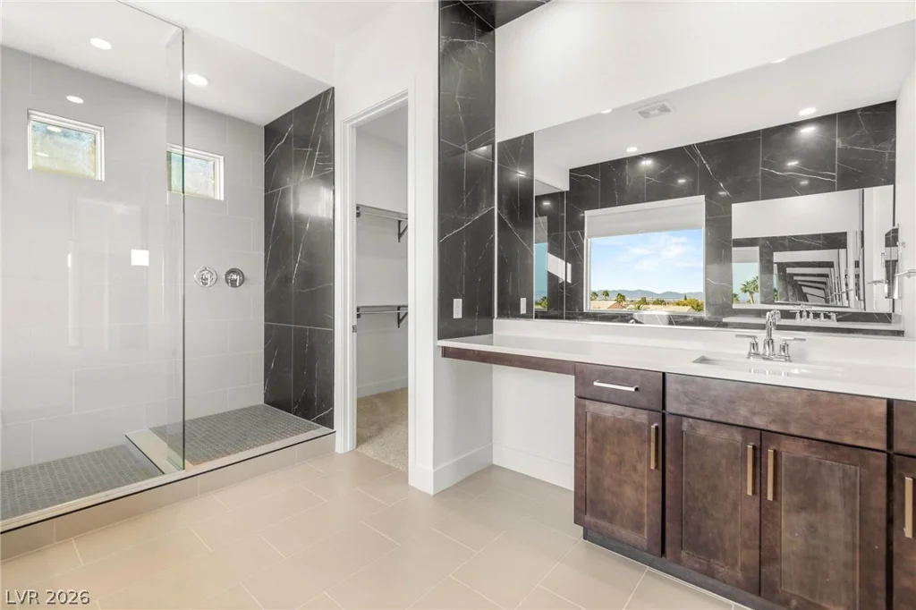 5022 Slatestone, Las Vegas, NV 89135