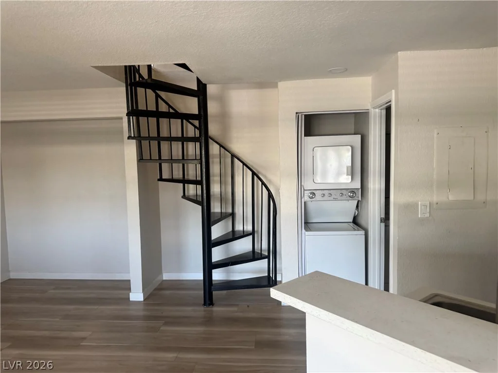 530 Elm, Las Vegas, NV 89169