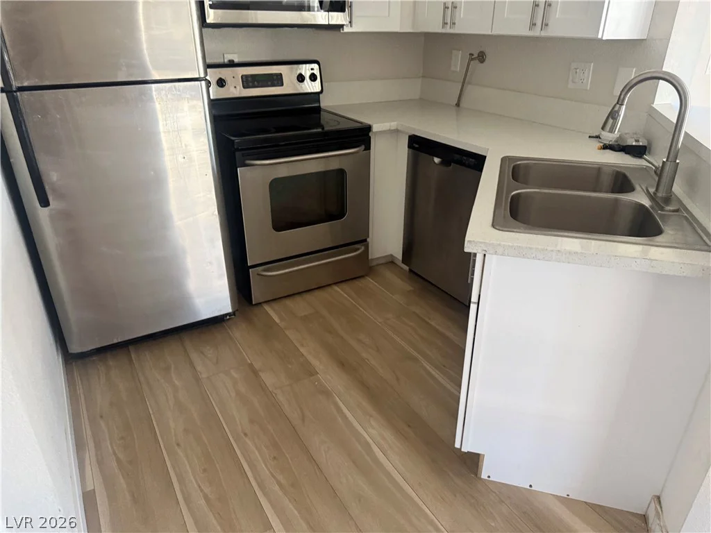 530 Elm, Las Vegas, NV 89169
