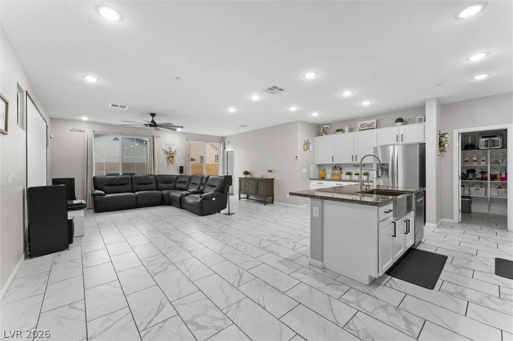 10945 Oregano, Las Vegas, NV 89166