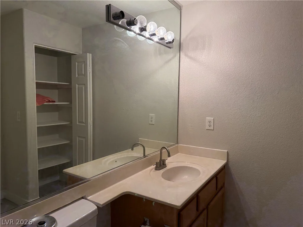 2966 Juniper Hills, Las Vegas, NV 89142