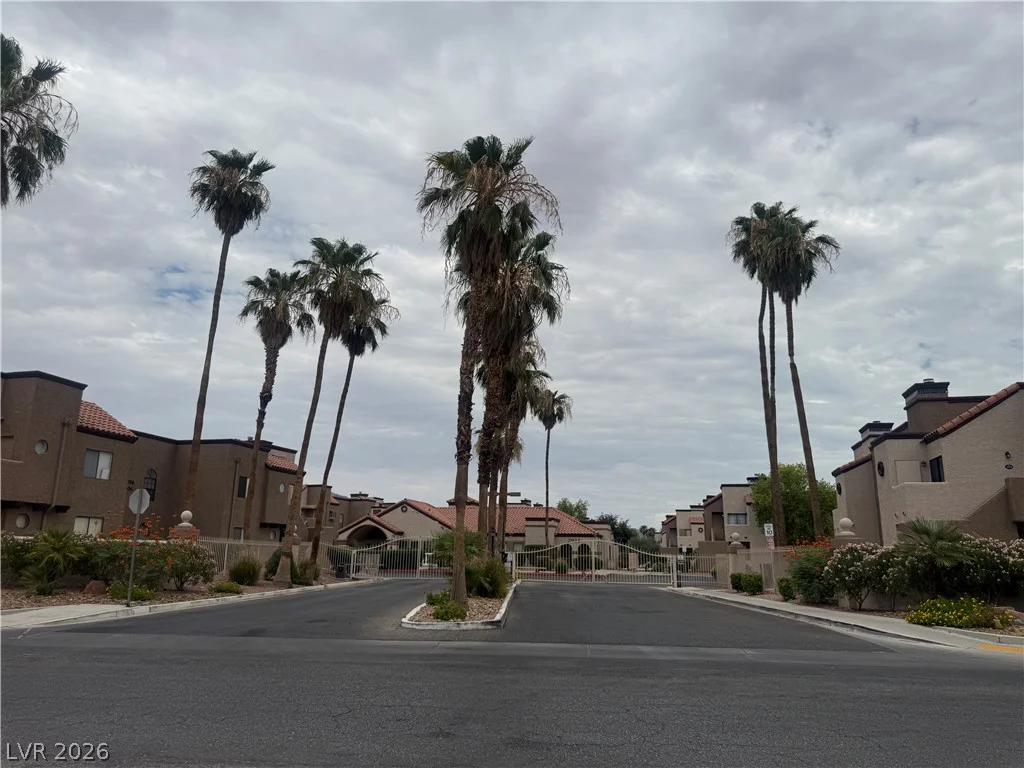 2966 Juniper Hills, Las Vegas, NV 89142
