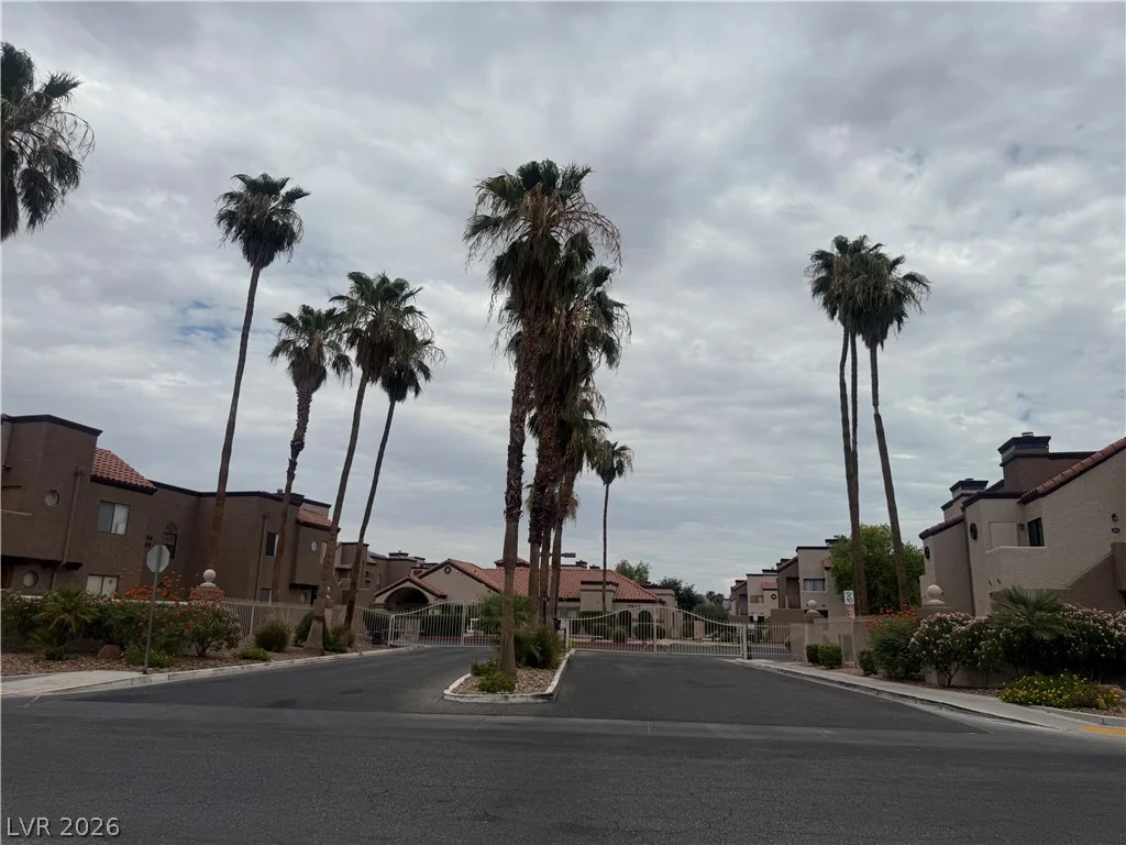 2966 Juniper Hills, Las Vegas, NV 89142