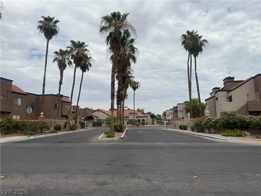 2966 Juniper Hills, Las Vegas, NV 89142