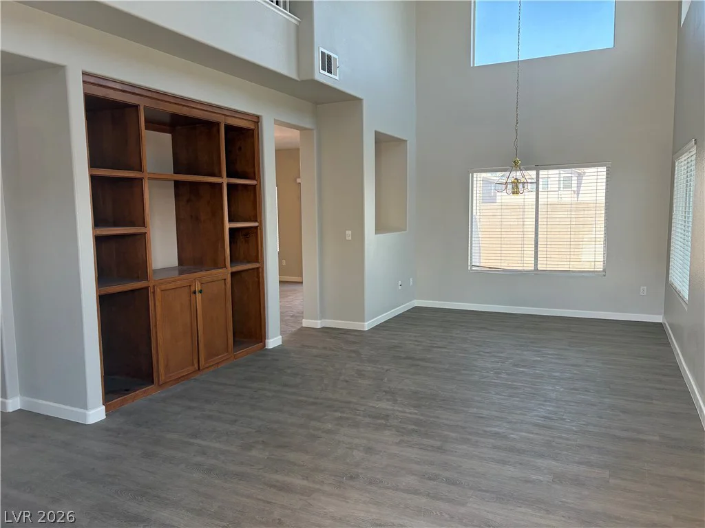 4520 Grand Rock, North Las Vegas, NV 89081