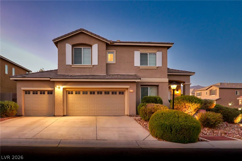 8106 Bear Clan, Las Vegas, NV 89131