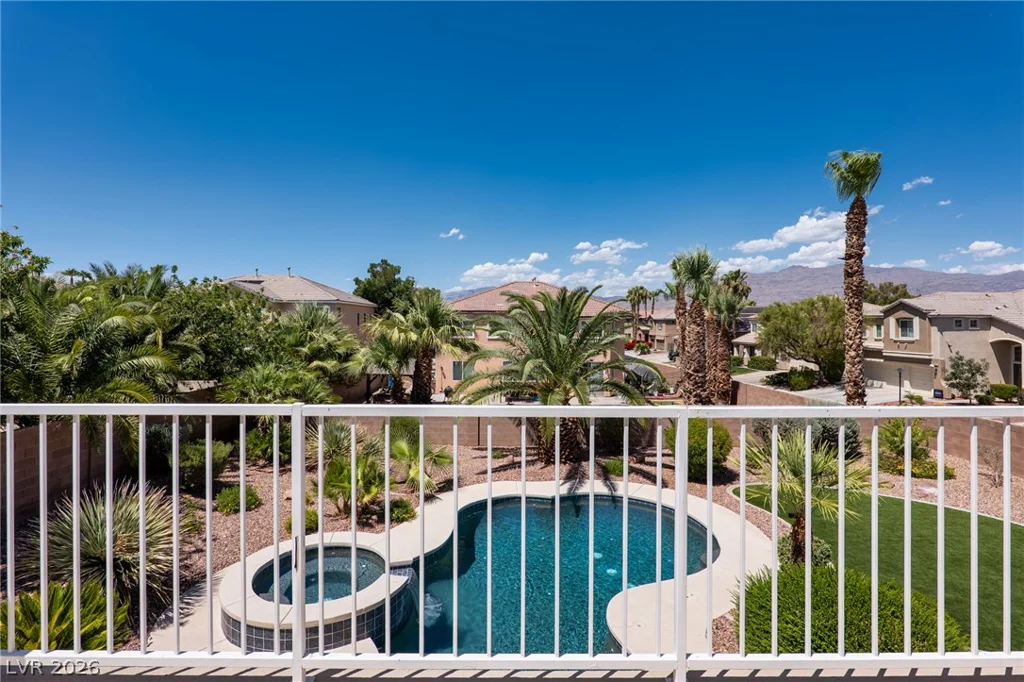 8106 Bear Clan, Las Vegas, NV 89131