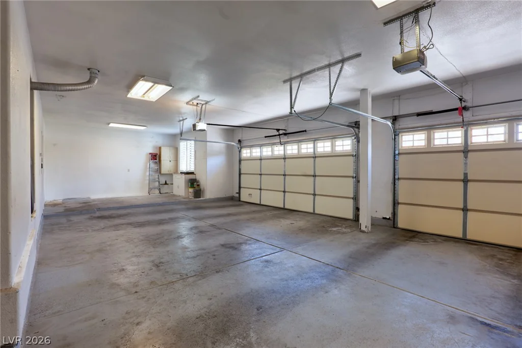 8106 Bear Clan, Las Vegas, NV 89131