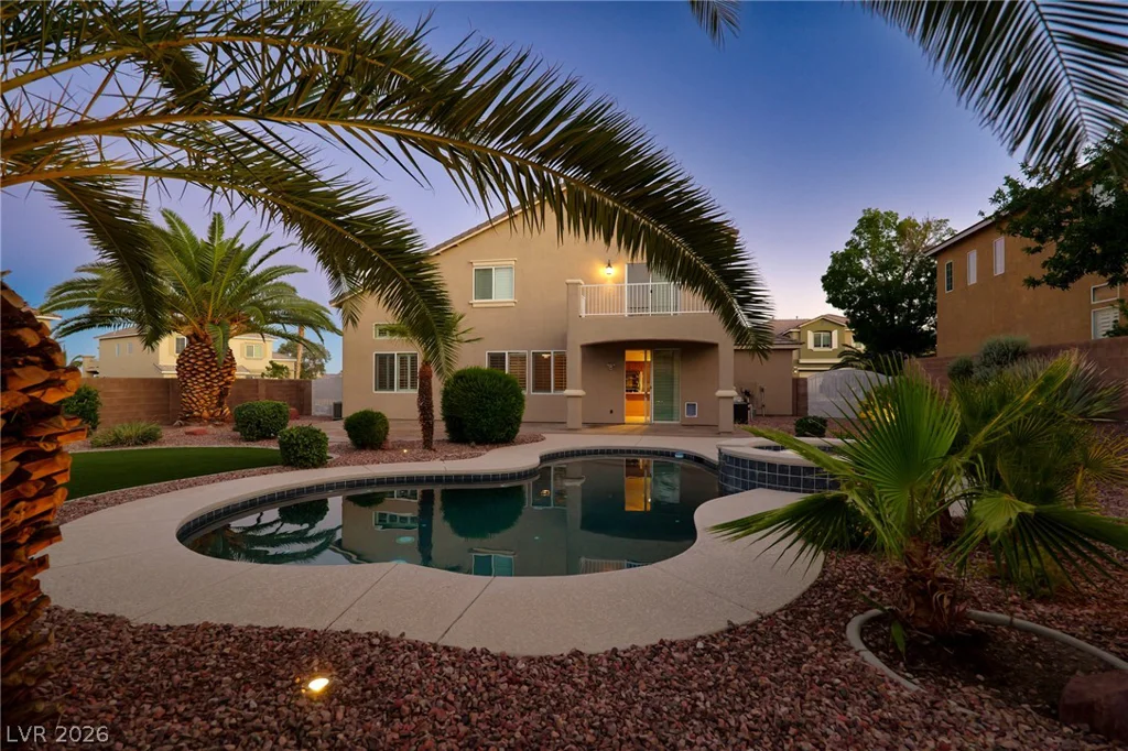 8106 Bear Clan, Las Vegas, NV 89131