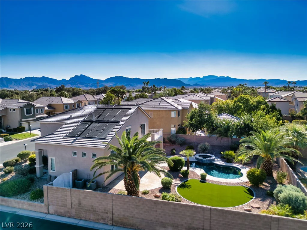 8106 Bear Clan, Las Vegas, NV 89131