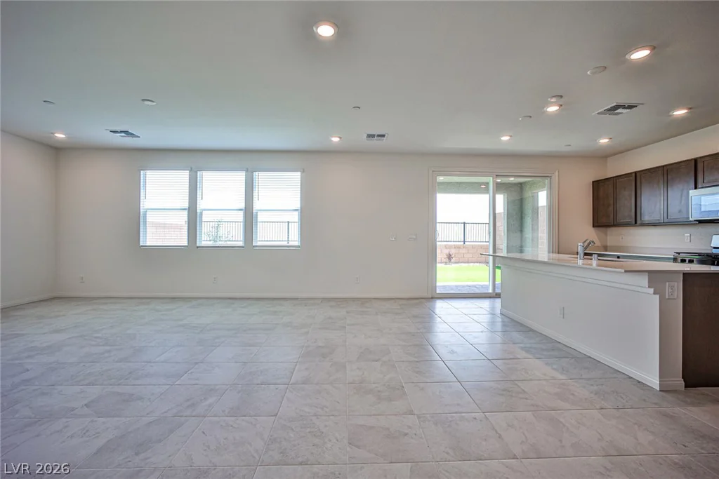 5620 Hill Spire, Las Vegas, NV 89166