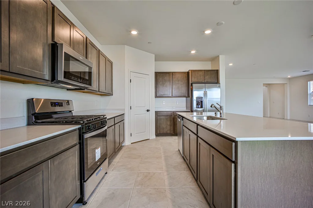 5620 Hill Spire, Las Vegas, NV 89166