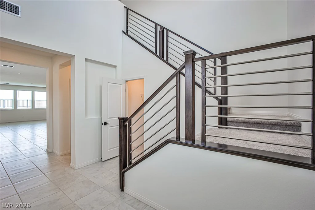 5620 Hill Spire, Las Vegas, NV 89166