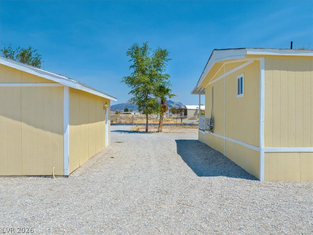 4081 Retread, Pahrump, NV 89048