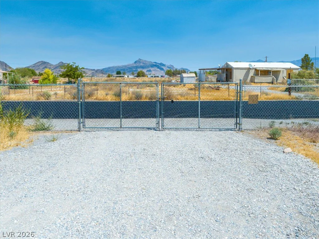 4081 Retread, Pahrump, NV 89048