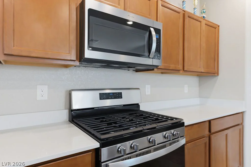 6812 Vacarez, Las Vegas, NV 89149