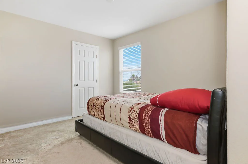6812 Vacarez, Las Vegas, NV 89149