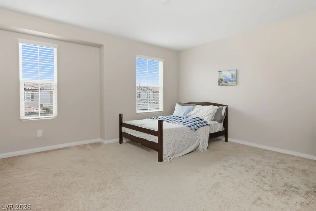 6812 Vacarez, Las Vegas, NV 89149