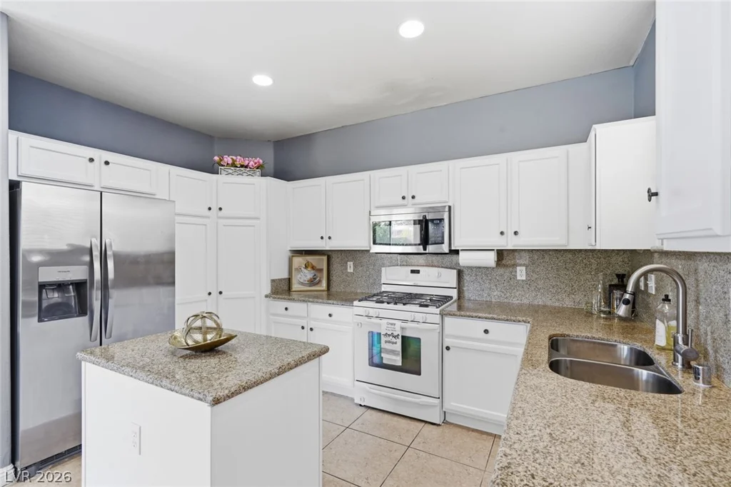 3980 Irvin, Las Vegas, NV 89141