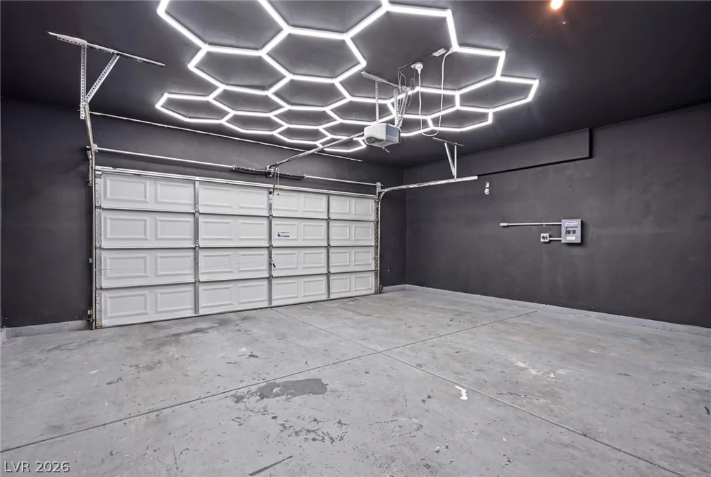 3980 Irvin, Las Vegas, NV 89141