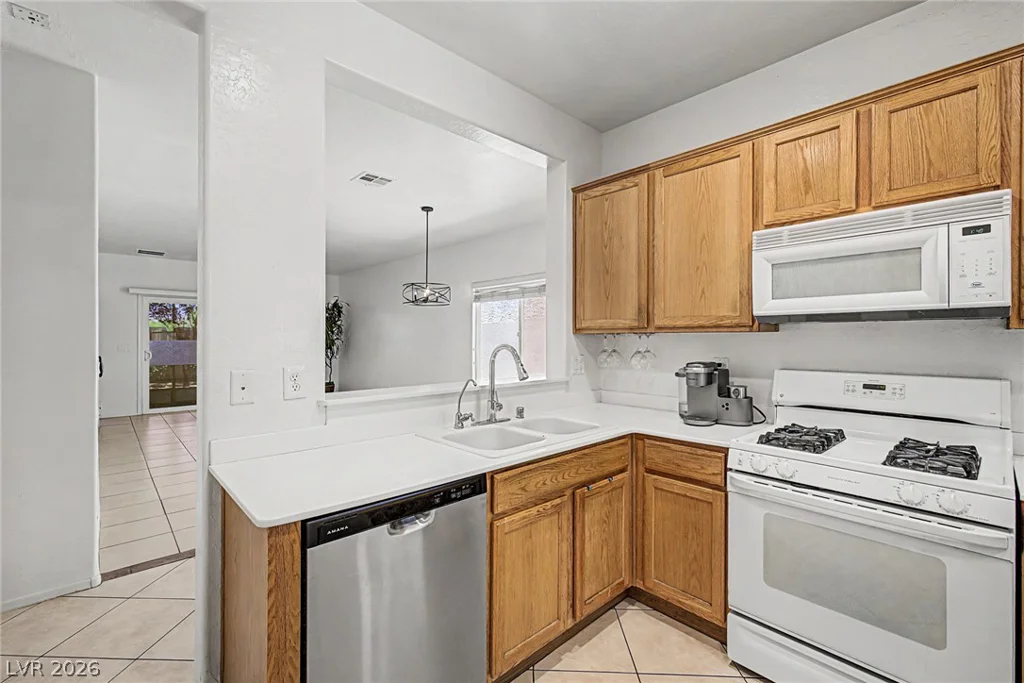 7841 Lily Trotter, North Las Vegas, NV 89084