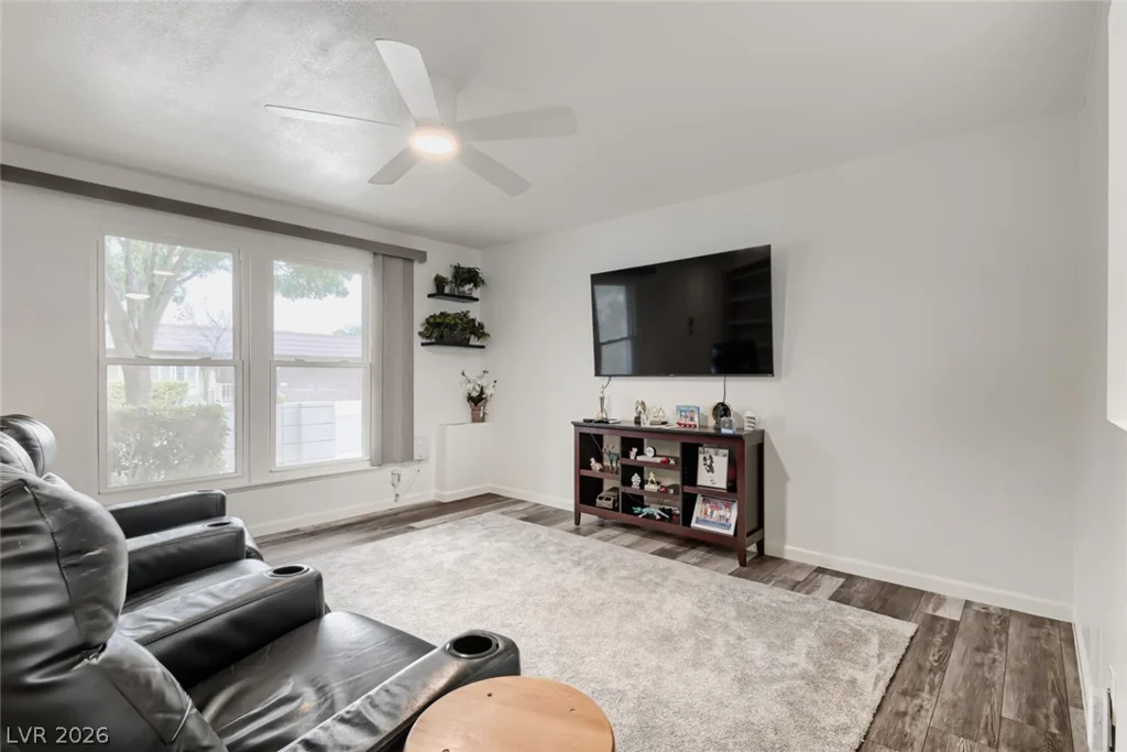 3827 Cavalry, Las Vegas, NV 89121