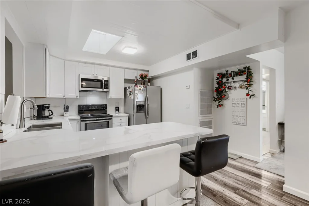 3827 Cavalry, Las Vegas, NV 89121