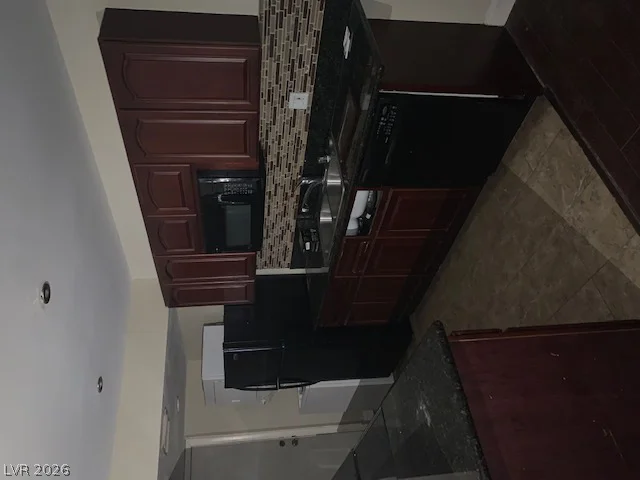 4814 Roberta, Las Vegas, NV 89119