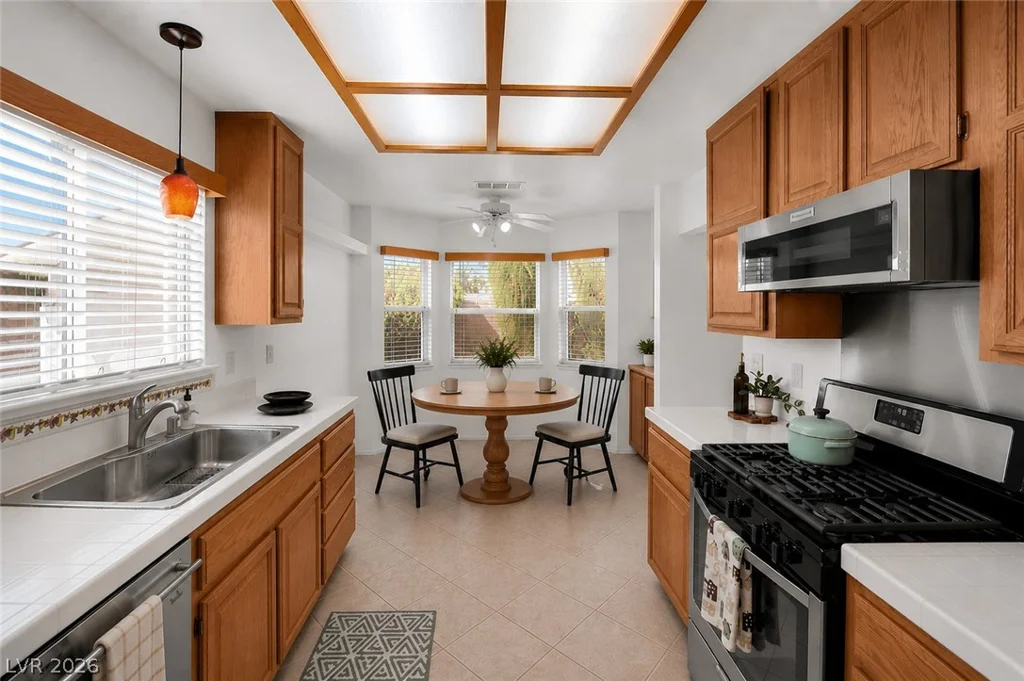1816 Escondido, Henderson, NV 89074