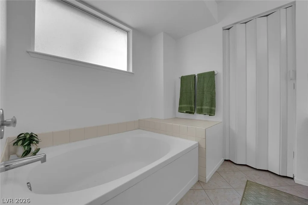 1816 Escondido, Henderson, NV 89074
