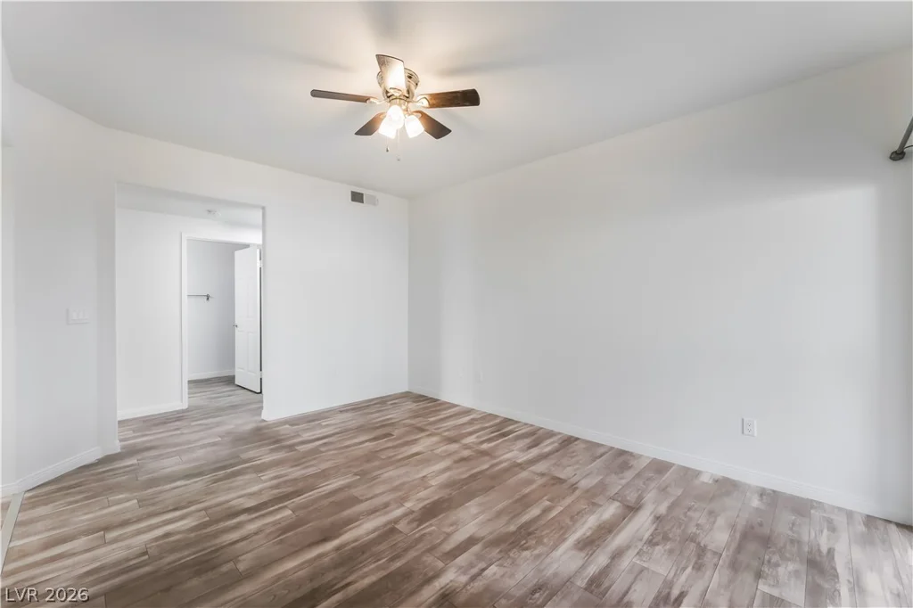 8432 Running Deer, Las Vegas, NV 89145