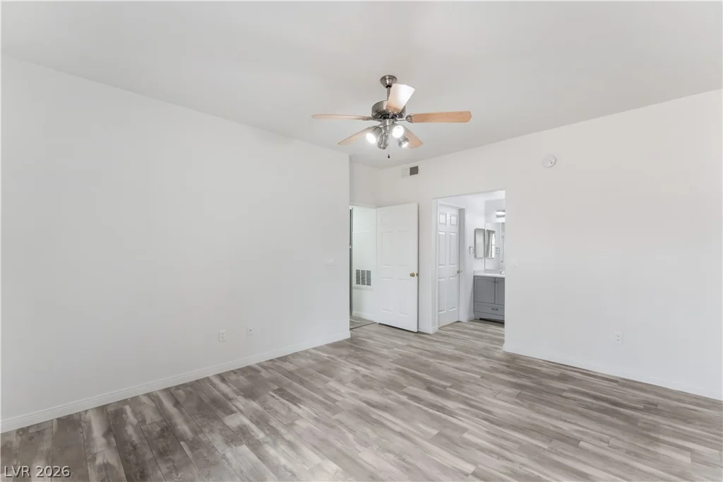 8432 Running Deer, Las Vegas, NV 89145