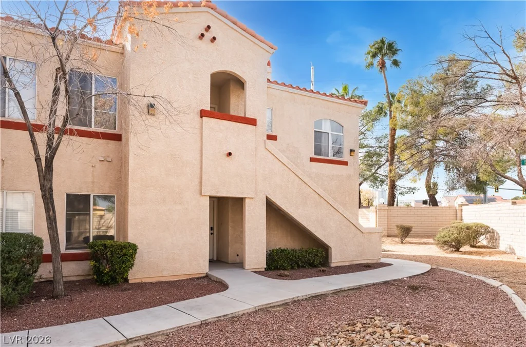8432 Running Deer, Las Vegas, NV 89145